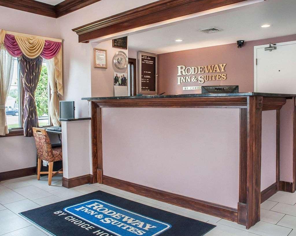 Amherst Inn & Suites المظهر الداخلي الصورة