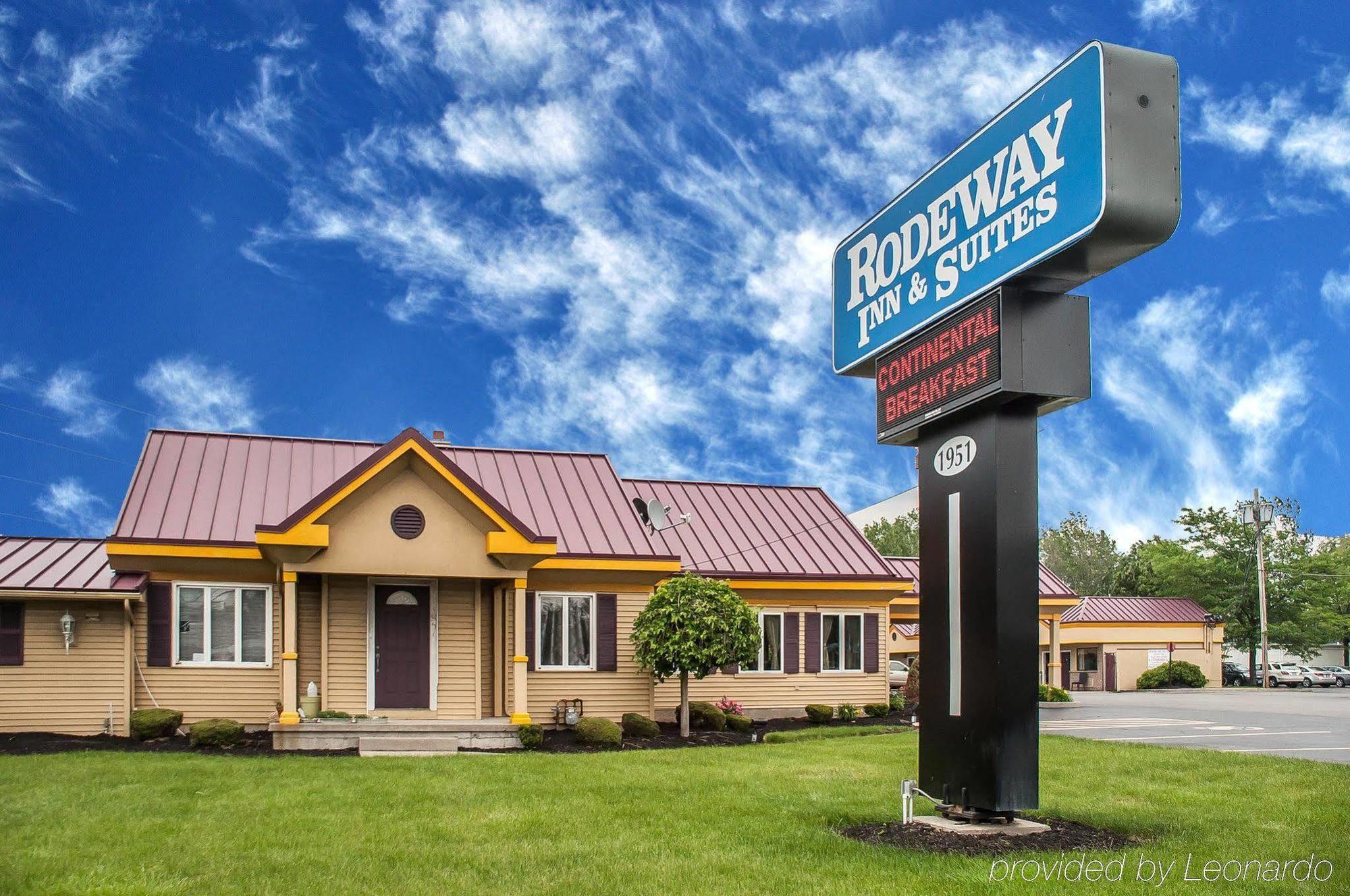 Amherst Inn & Suites المظهر الخارجي الصورة